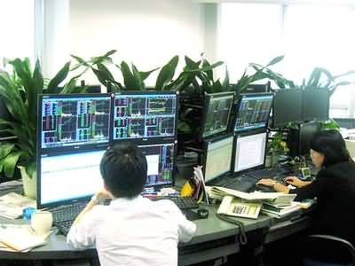 安乃达: 关于调整2024年限制性股票与股票期权激励计划限制性股票授予价格及回购价格、股票期权行权价格的公告内容摘要