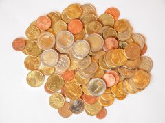 货币为何“缩水”